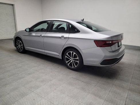 Used 2025 Volkswagen Jetta Sport image 3