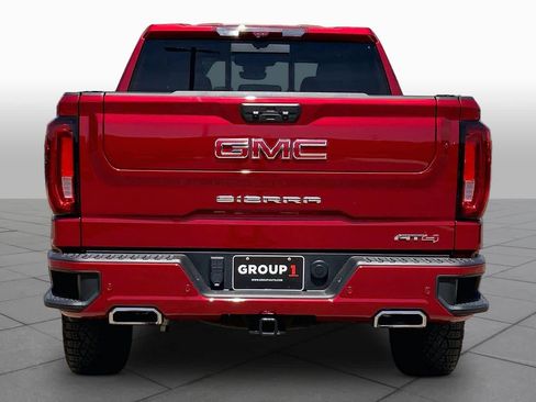 Used 2024 GMC Sierra 1500 AT4 w/ Technology Package AWD/4WD image 5