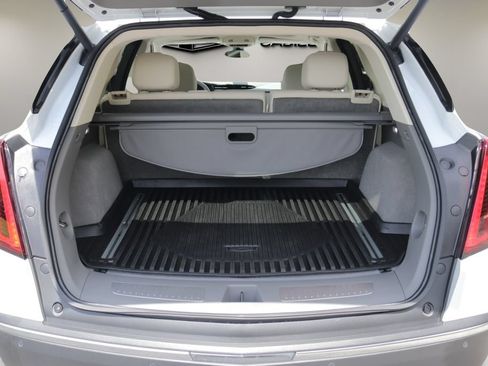 Certified 2023 Cadillac XT5 Premium Luxury FWD image 16