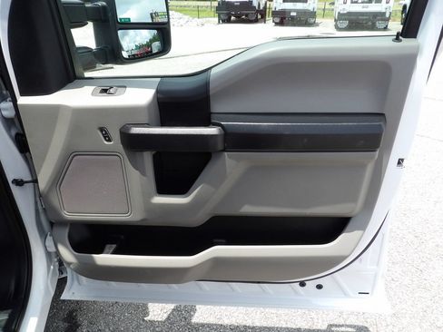 Used 2020 Ford F250 XL w/ Power Equipment Group RWD image 29