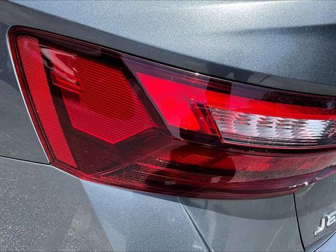 Used 2024 Volkswagen Jetta Sport FWD image 29