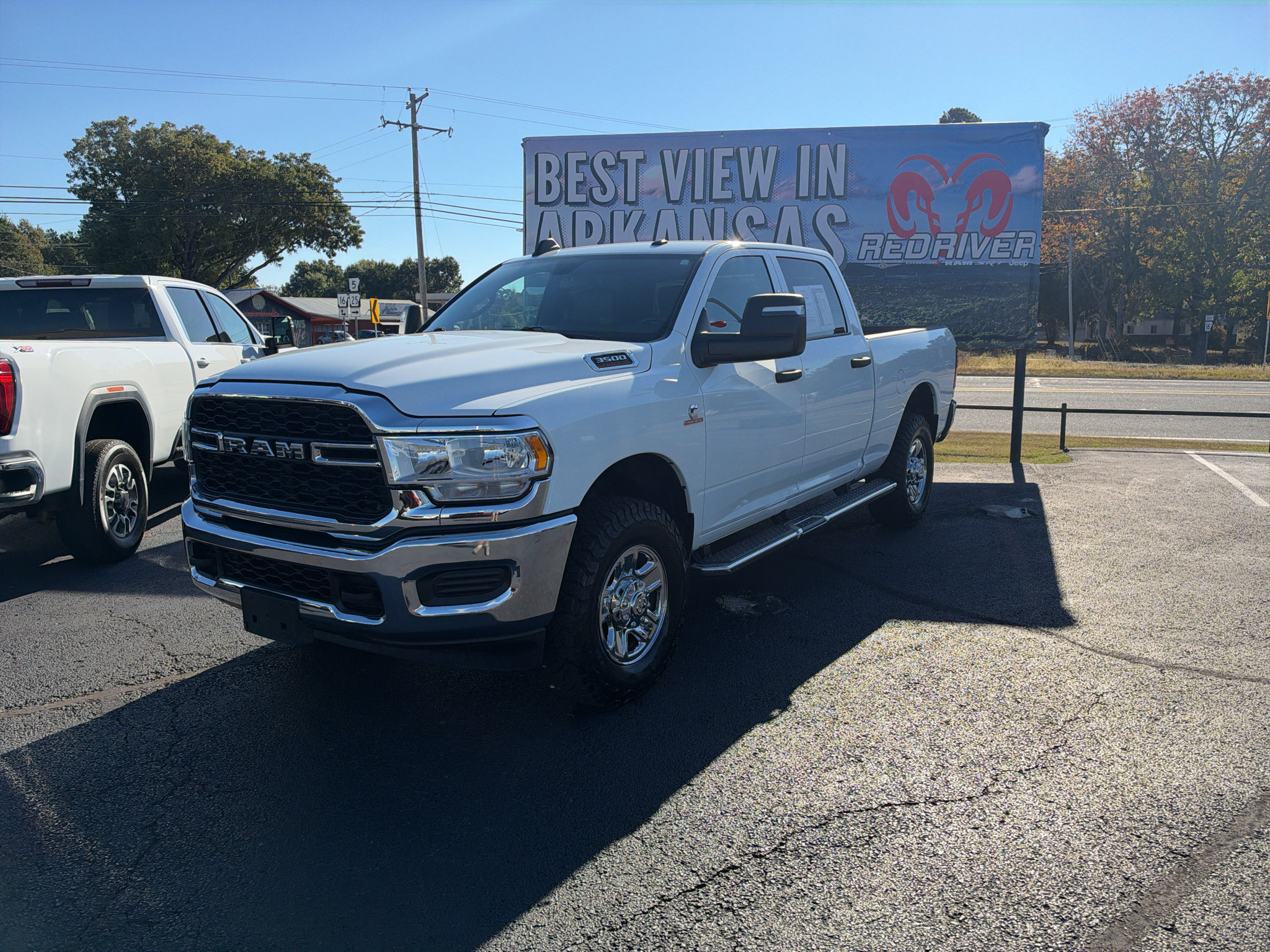Used 2024 RAM 3500 Tradesman w/ Chrome Appearance Group AWD/4WD image 1