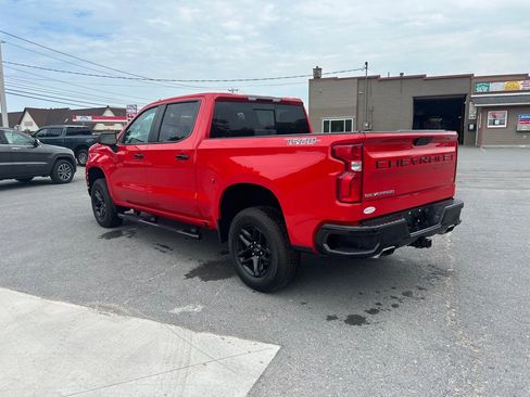 Used 2021 Chevrolet Silverado 1500 LT Trail Boss w/ Convenience Package II image 5