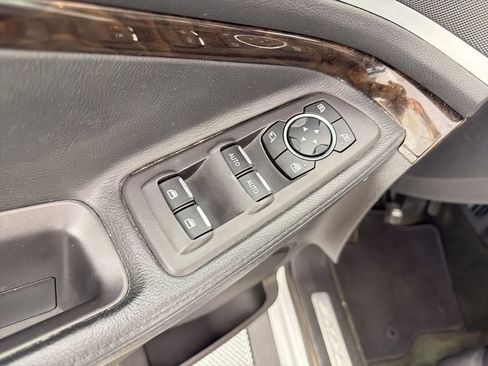 Used 2013 Ford Explorer Limited FWD image 12