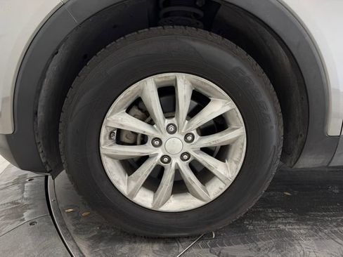 Used 2016 Kia Sorento LX w/ LX Convenience Package image 10