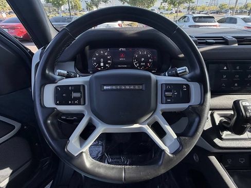 Used 2020 Land Rover Defender 110 SE AWD/4WD image 21