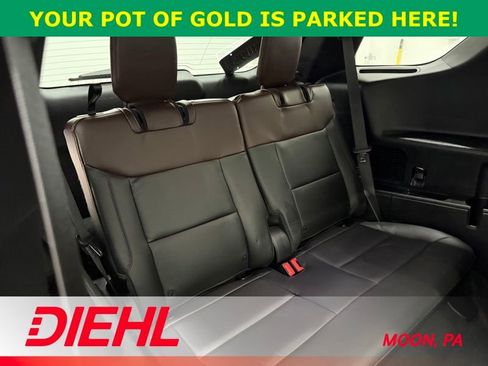 Used 2022 Ford Explorer Platinum w/ Equipment Group 601A image 16