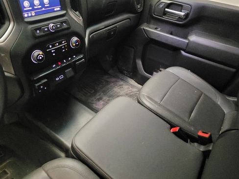 Used 2022 Chevrolet Silverado 2500 W/T w/ WT Fleet Convenience Package RWD image 26