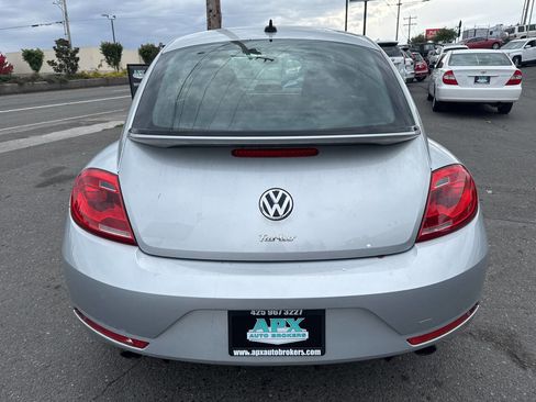 Used 2014 Volkswagen Beetle R-Line image 5