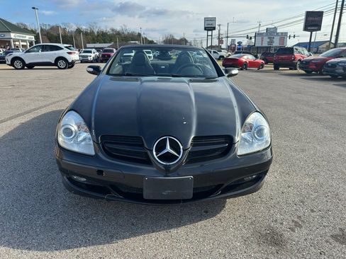 Used 2005 Mercedes-Benz SLK 350 image 2