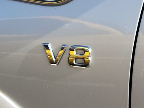 Used 2021 Nissan Armada SV AWD/4WD image 14