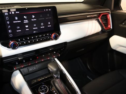 Used 2023 GMC Canyon AT4X image 57