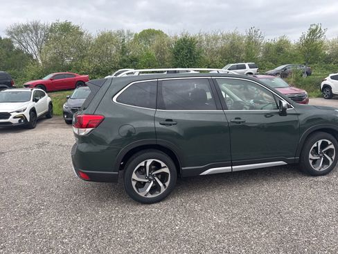 Certified 2024 Subaru Forester Touring w/ Pop Package 2 AWD/4WD image 7