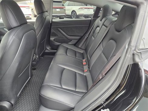 Used 2020 Tesla Model 3 image 11