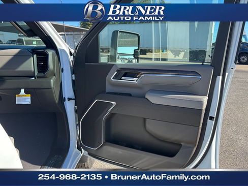 New 2026 Chevrolet Silverado 3500 LT w/ All Star Edition image 16