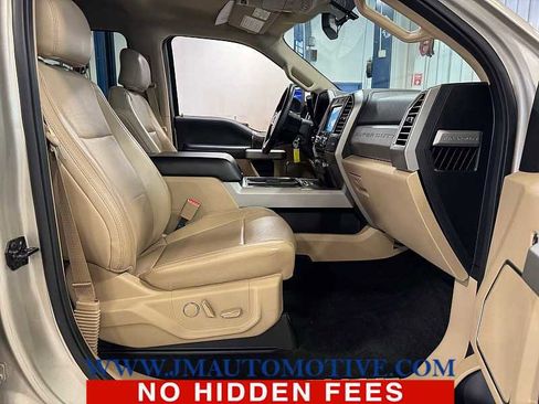 Used 2017 Ford F250 Lariat w/ Chrome Package image 20