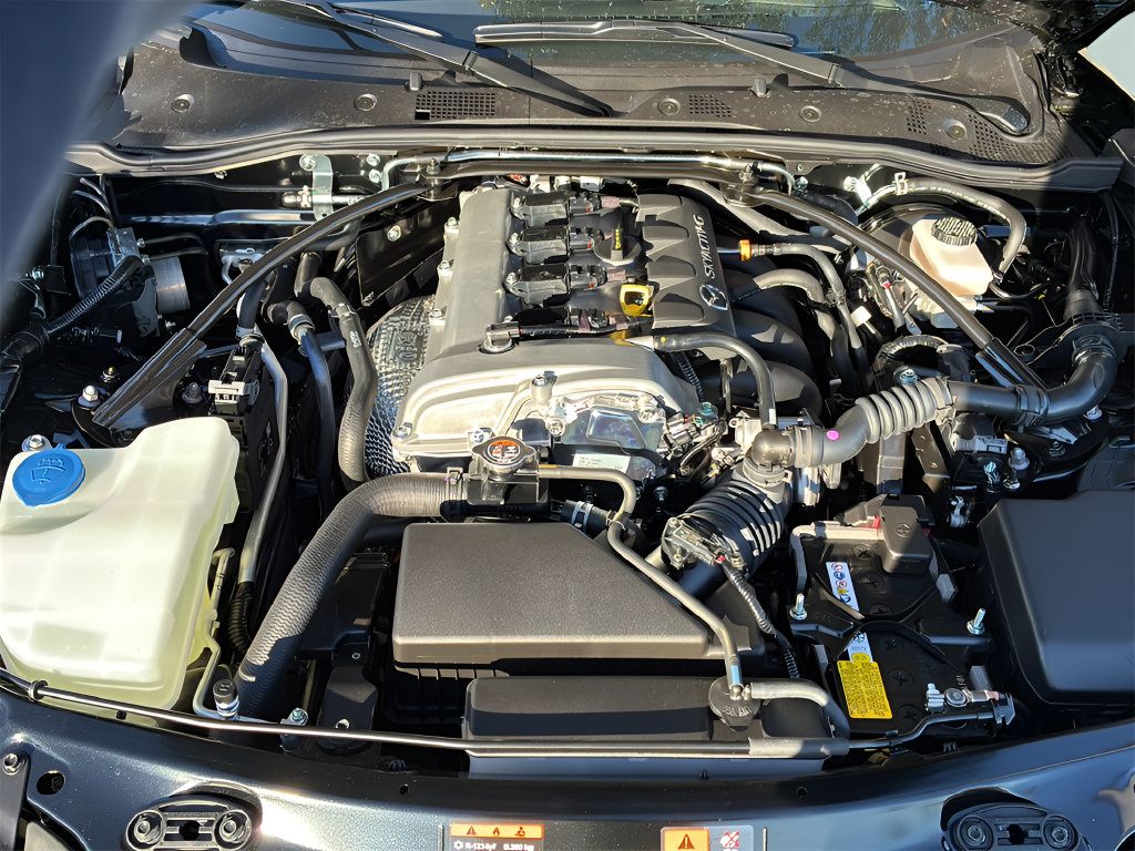 Used 2025 MAZDA MX-5 Miata RF Grand Touring RWD image 23