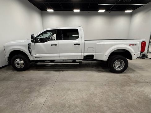 Used 2025 Ford F350 XLT image 5
