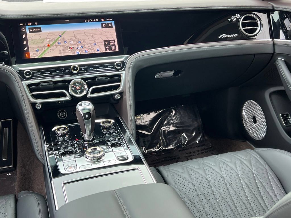 Used 2026 Bentley Flying Spur Azure AWD/4WD image 30