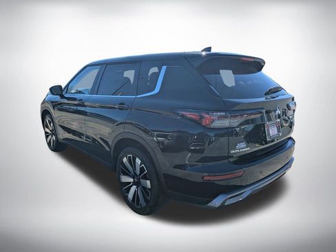New 2026 Mitsubishi Outlander SE image 5