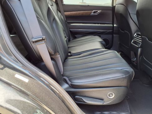 Certified 2026 Genesis GV80 2.5T Select AWD/4WD image 15