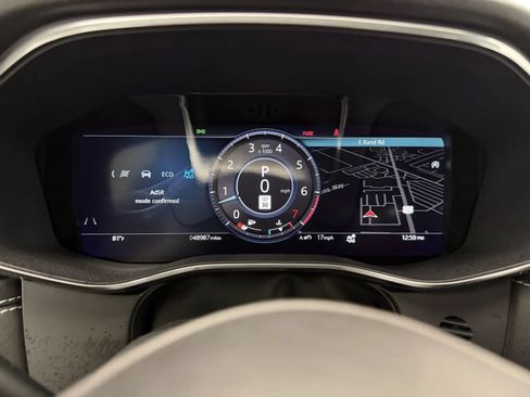 Used 2021 Jaguar F-PACE R-Dynamic S AWD/4WD image 17
