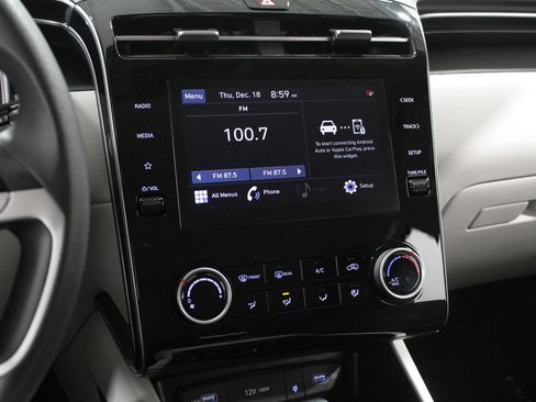 Certified 2023 Hyundai Tucson SEL image 9