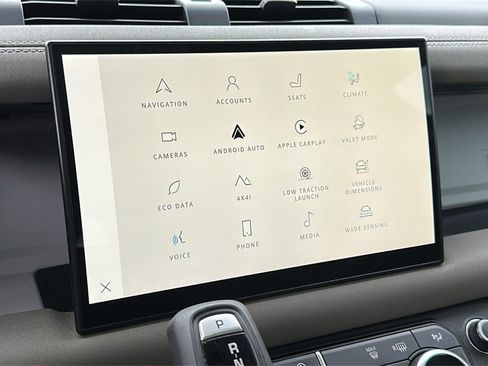 Certified 2023 Land Rover Defender 110 SE image 19