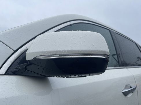 Used 2017 Acura MDX SH-AWD w/ Technology Package image 16