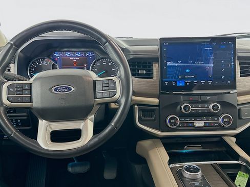 Used 2022 Ford Expedition Limited RWD image 18