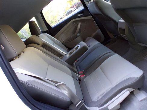 Used 2015 Ford Escape SE AWD/4WD image 21