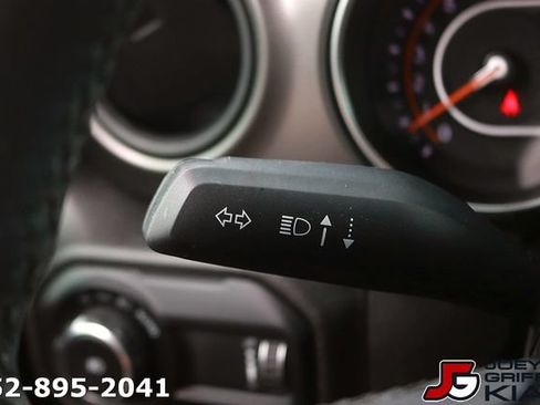Used 2023 Jeep Wrangler Sport AWD/4WD image 25