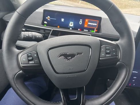 Used 2025 Ford Mustang Mach-E Select w/ Comfort Package Lite image 12