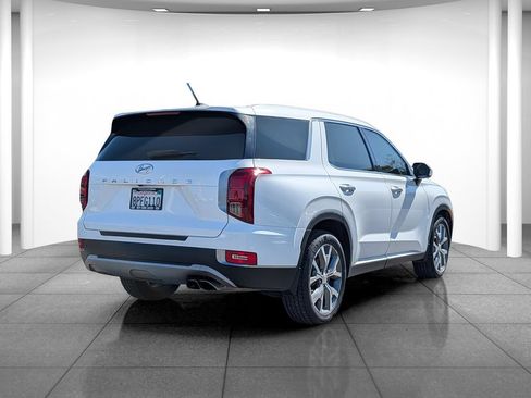 Used 2020 Hyundai Palisade SEL w/ Premium Package FWD image 6