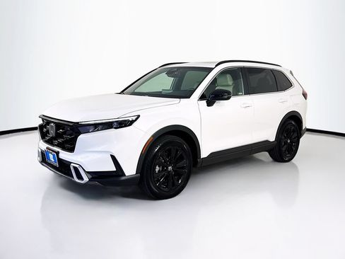 Used 2024 Honda CR-V Sport Touring image 3