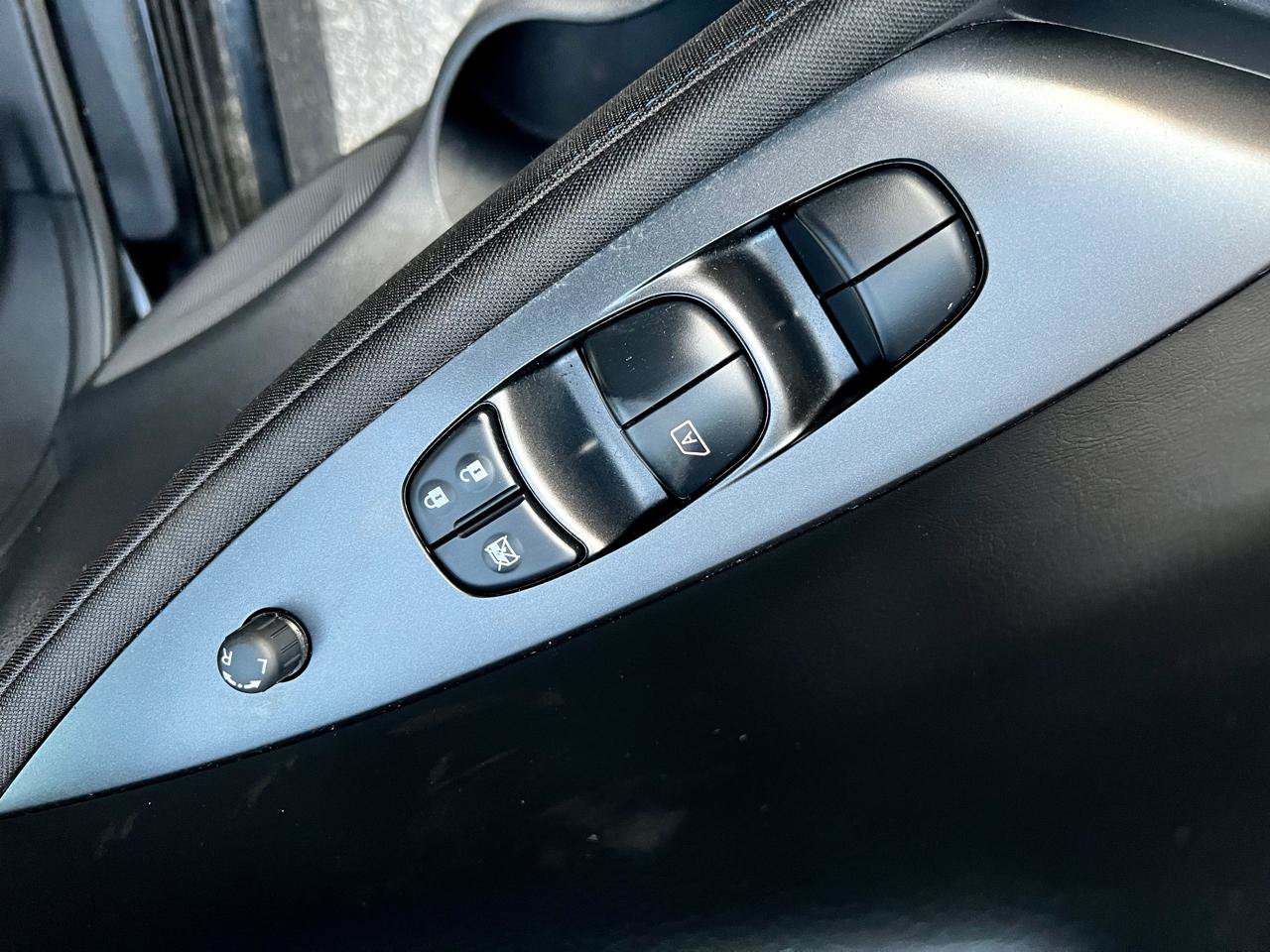 Used 2020 Nissan Leaf S w/ S Charge Package FWD image 25