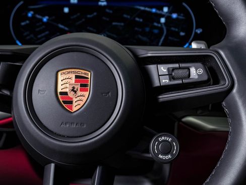 Certified 2025 Porsche Cayenne E-Hybrid AWD/4WD image 15