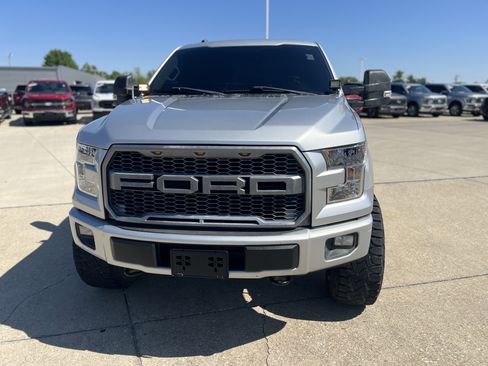 Used 2017 Ford F150 XL w/ Equipment Group 101A Mid AWD/4WD image 13