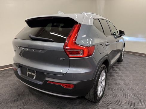 Used 2019 Volvo XC40 T5 Momentum AWD/4WD image 14