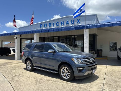 Used 2020 Ford Expedition XLT w/ Equipment Group 202A RWD image 1