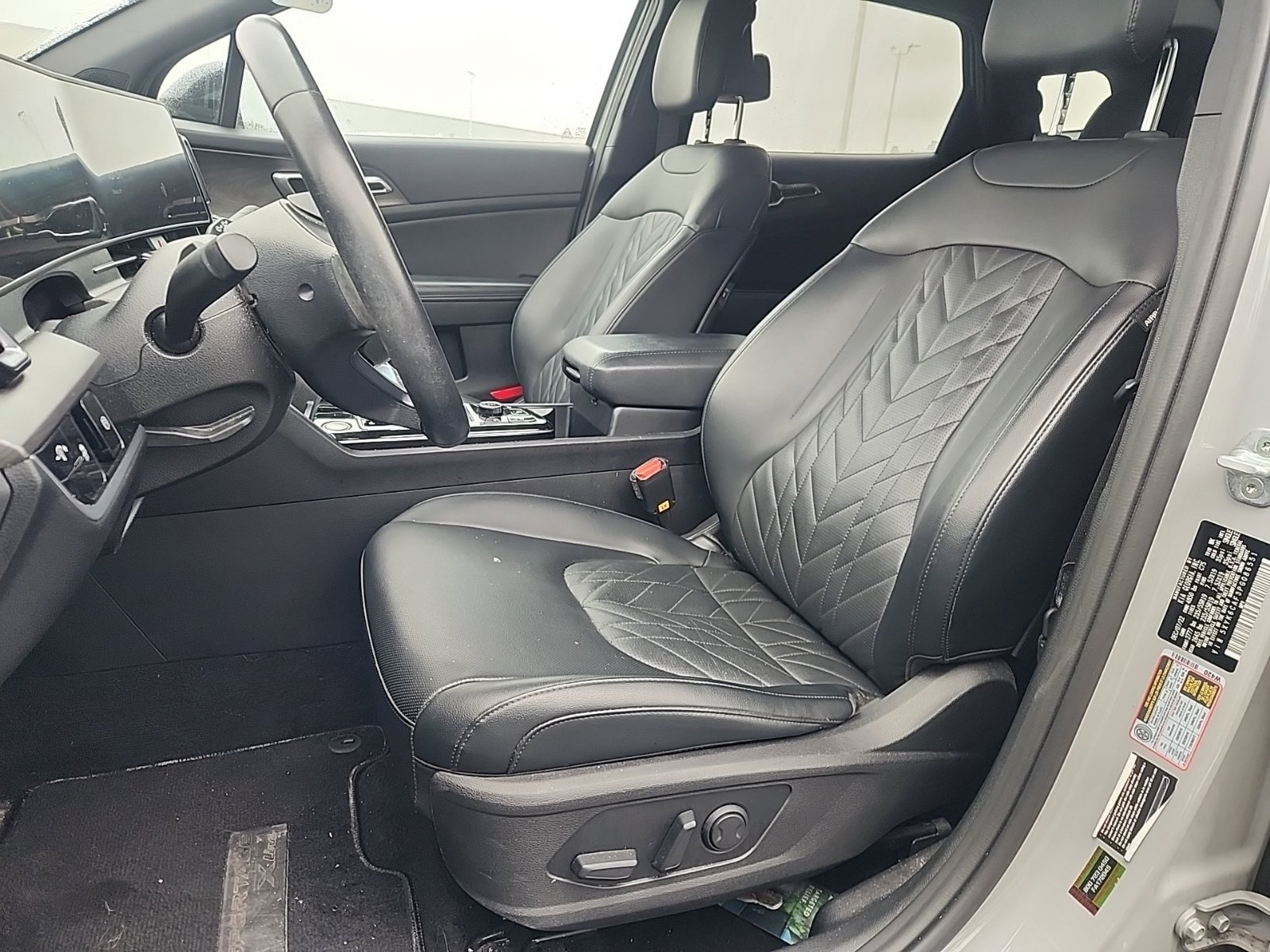 Used 2023 Kia Sportage X-Line AWD/4WD image 7