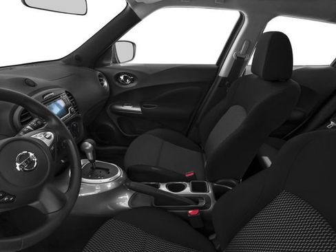 Used 2017 Nissan Juke S FWD image 6