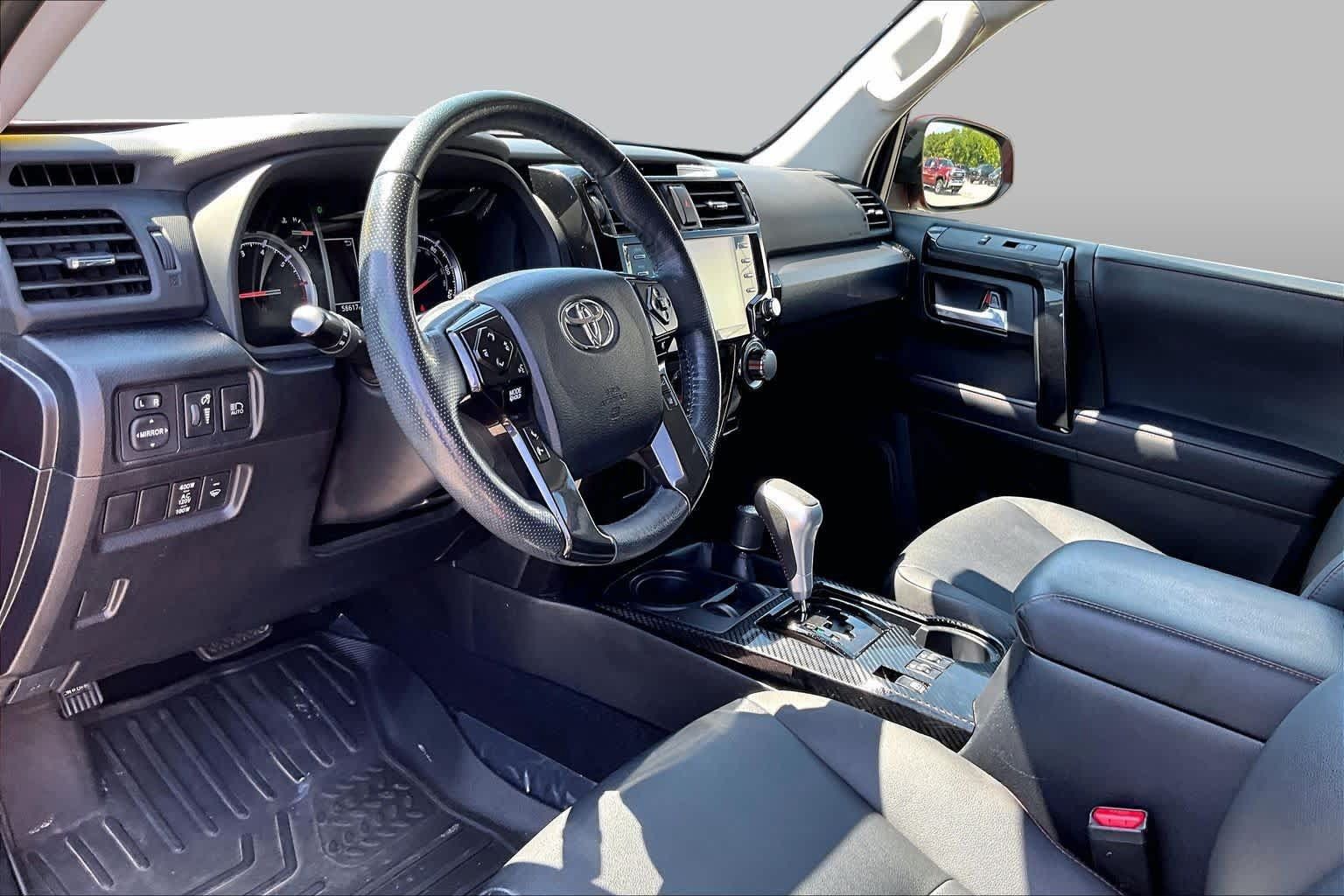 Used 2023 Toyota 4Runner TRD Off-Road Premium w/ Moonroof Package AWD/4WD image 16