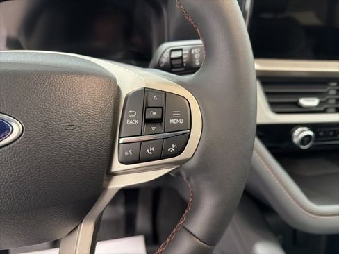 New 2026 Ford Explorer Active w/ Active Comfort Package image 18