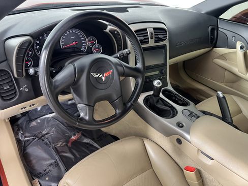 Used 2005 Chevrolet Corvette Coupe w/ Preferred Equipment Group image 17