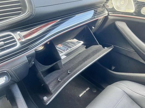 Used 2024 Mercedes-Benz GLS 580 4MATIC image 30