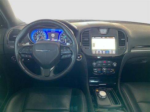 Used 2022 Chrysler 300 S w/ Comfort Group image 23