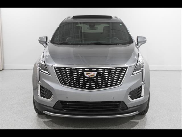 Used 2024 Cadillac XT5 Premium Luxury AWD/4WD image 2