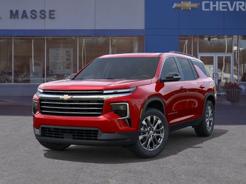 New 2026 Chevrolet Traverse LT w/ Sun and Wheel Package image 6