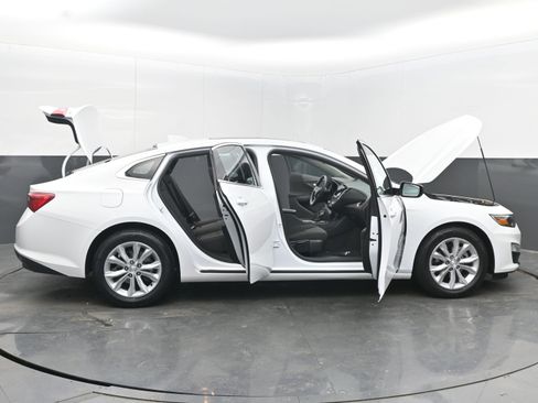 Used 2024 Chevrolet Malibu LT image 49